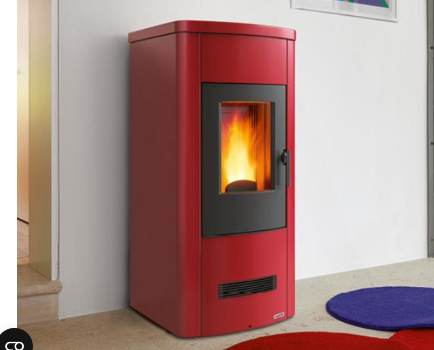 Stufa a pellet modello P120 5 stelle, con rivestimento in Acciaio,Trend Line Piazzetta