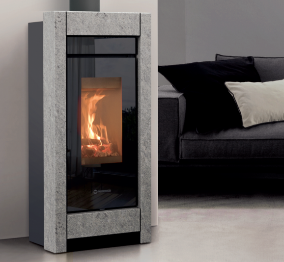 Essenza Evo Wood Stone, stufa a legna canalizzabile Thermorossi