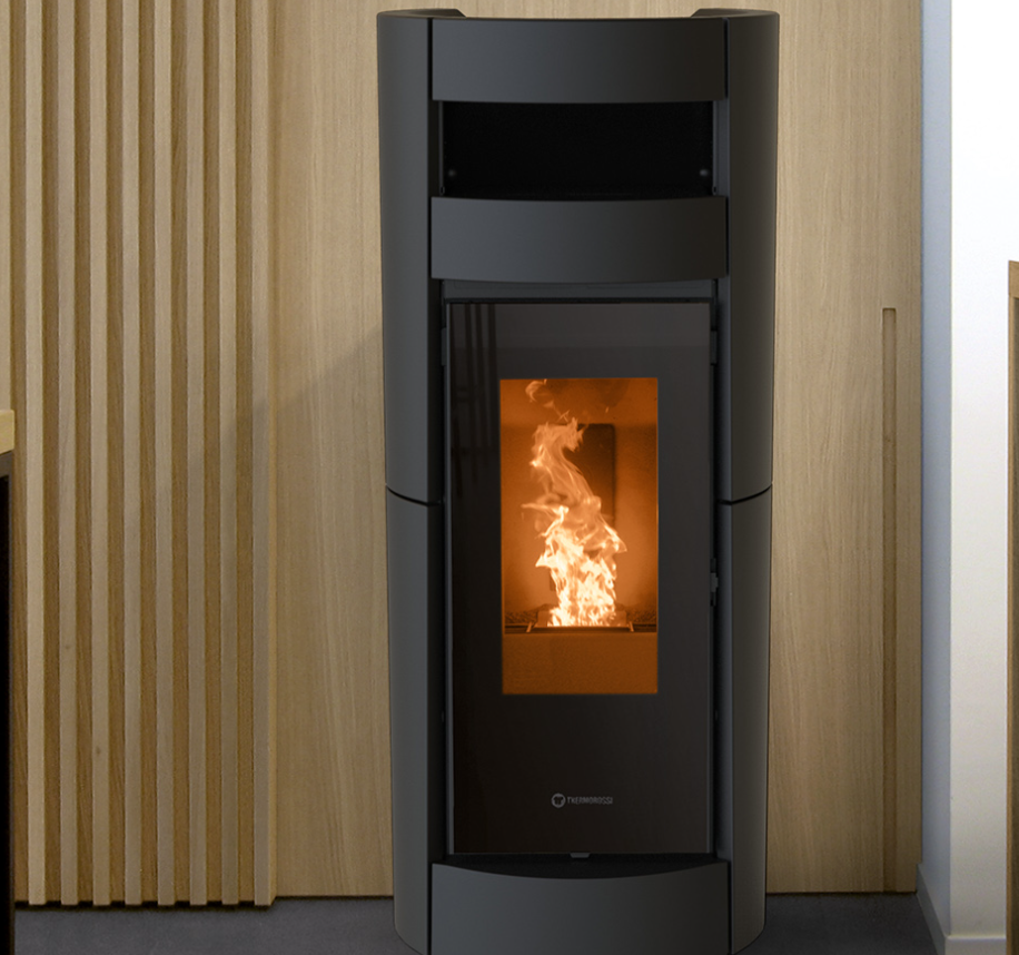 Chic Supreme Natural Air Stufa a pellet a convenzione naturale e ventilata, Thermorossi