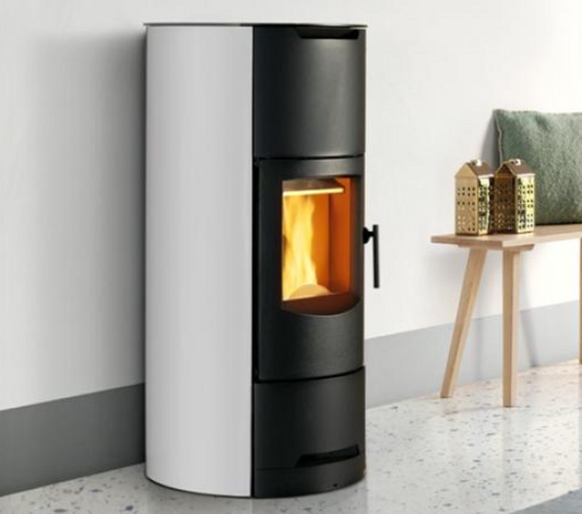 Stufa a pellet modello P122 T 5 Stelle, con rivestimento in Acciaio, Trend Plus Line Piazzetta