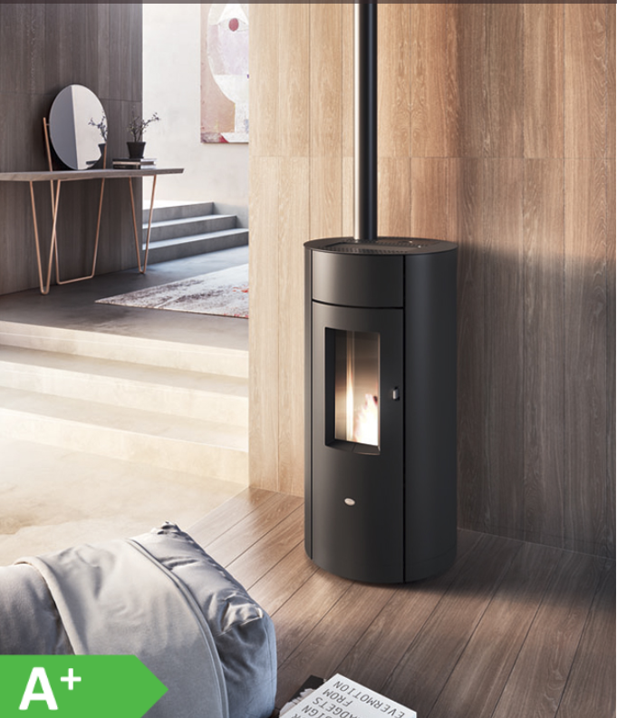 Stufa a Pellet modello Trinity Plus Ermetica, Eva Calor