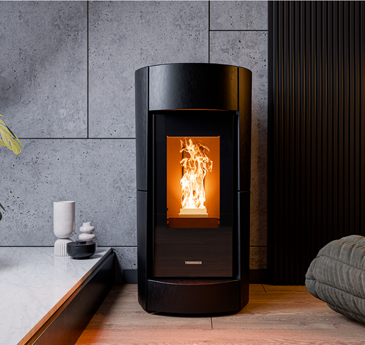 Chic Natural Plus Evo6 stufa a pellet a convenzione naturale, ventilata e canalizzabile, Thermorossi