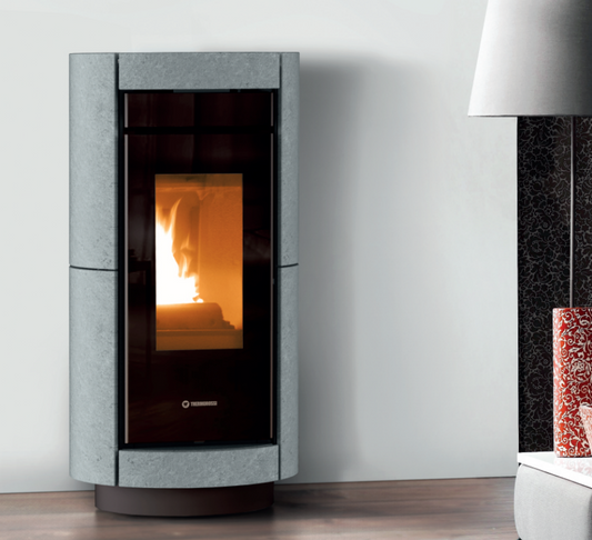 Dorica Stone Natural Air Stufa a pellet a convezione naturale e ventilata, Thermorossi
