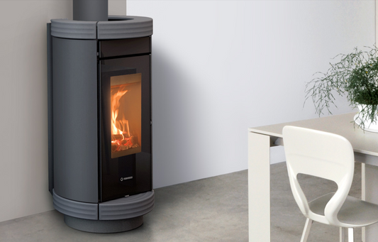 Dorica Wood Metalcolor stufa a legna canalizzabile Thermorossi